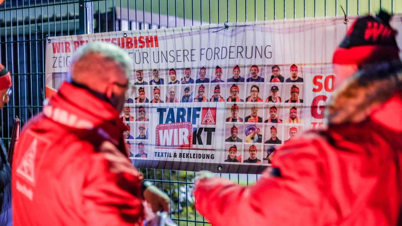 Warnstreik Tarifrunde Textil bei Mitsubishi Chemical Advanced Materials in Vreden NRW am 01.03.2023