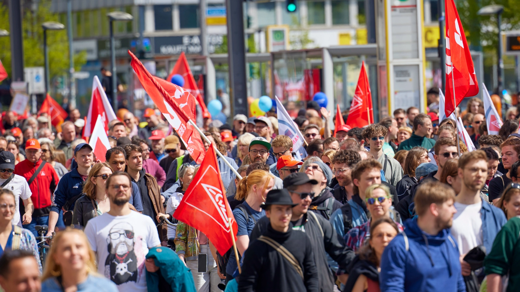 1. Mai 2023 in Berlin mit Jörg Hofmann