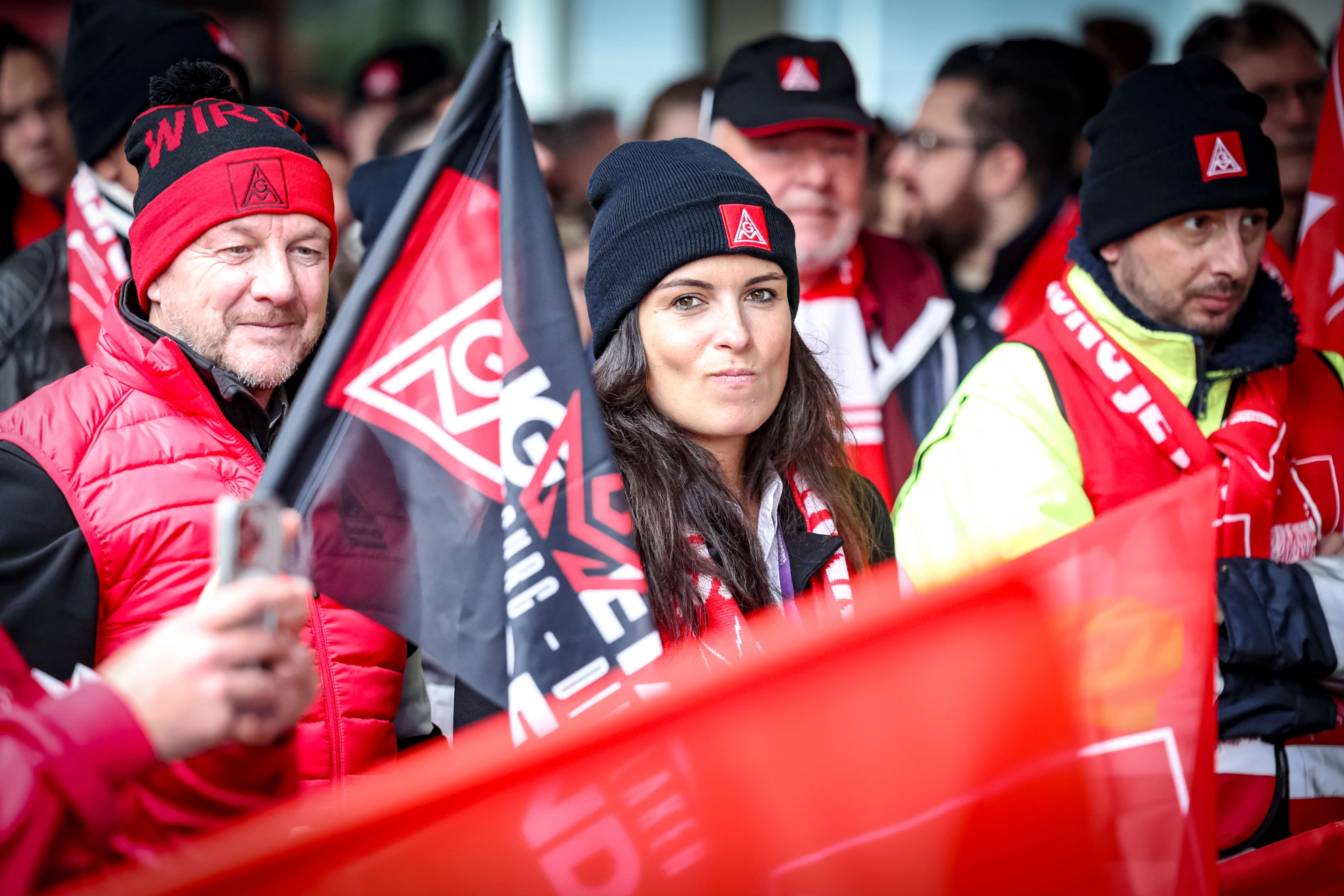 Warnstreik bei Siemens Energy in Duisburg