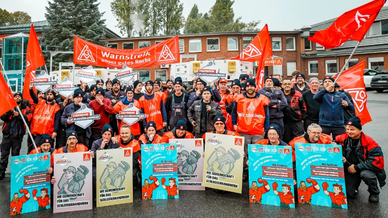 Schlosser Tarifrunde 2025 Warnstreik